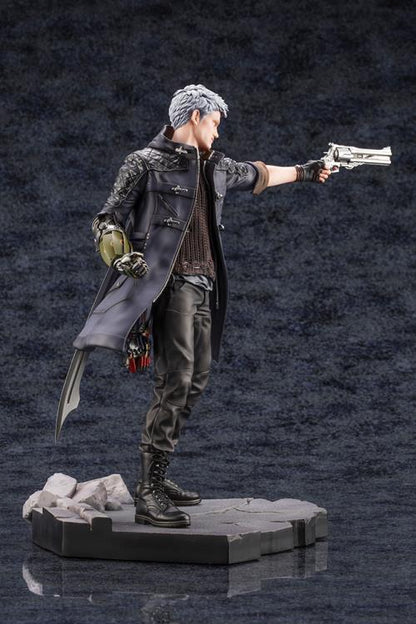 Preventa Estatua Nero - Devil May Cry 5 - ArtFX J marca Kotobukiya escala 1/8 (relanzamiento)