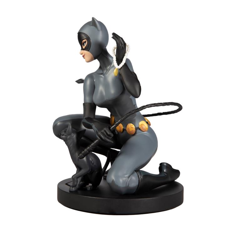 Pedido Estatua Catwoman (Stanley Artgerm version) (Edición Limitada) (Resina) - DC Designer Series marca McFarlane Toys x DC Direct escala 1/6