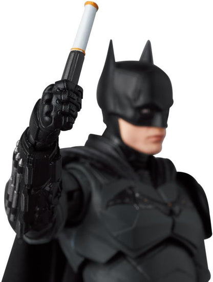 Pedido Figura Batman - The Batman - MAFEX marca Medicom Toy No.188 escala pequeña 1/12