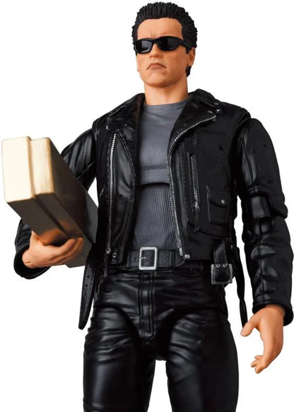 Pedido Figura T-800 (T2 version) - Terminator 2: Judgement Day - MAFEX marca Medicom Toy No.199 escala pequeña 1/12