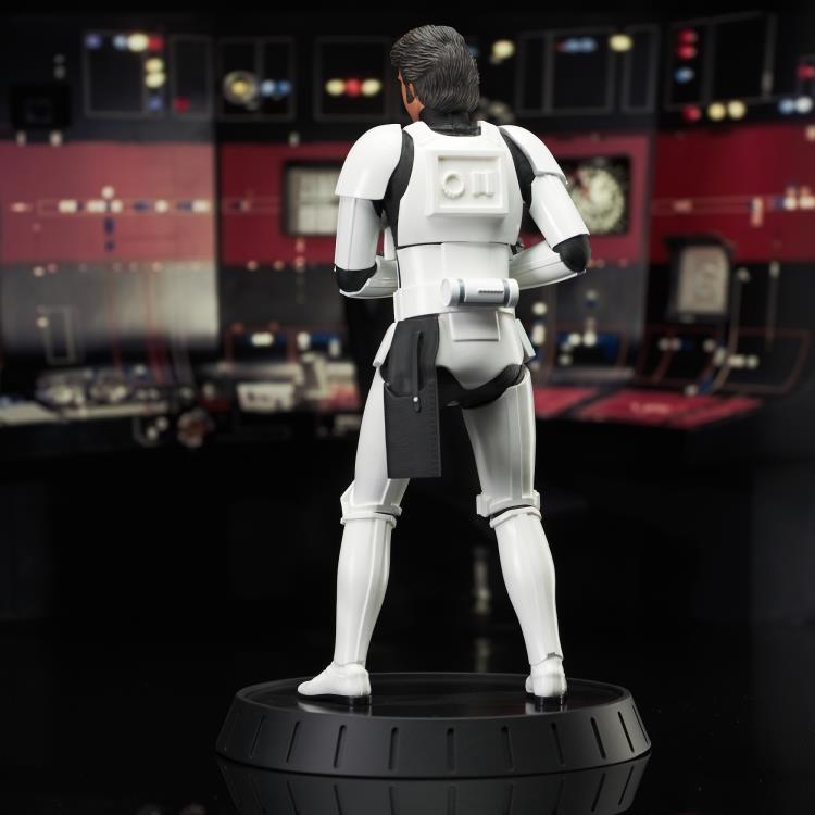 Pedido Estatua Milestones Han Solo (Stormtrooper Disguise) (Edición limitada) (Resina) - Star Wars: A New Hope - Premier Collection marca Diamond Select Toys escala 1/6