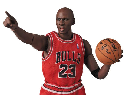 Pedido Figura Michael Jordan NBA - MAFEX marca Medicom Toy No. 100 escala pequeña 1/12 (BACK ORDER)