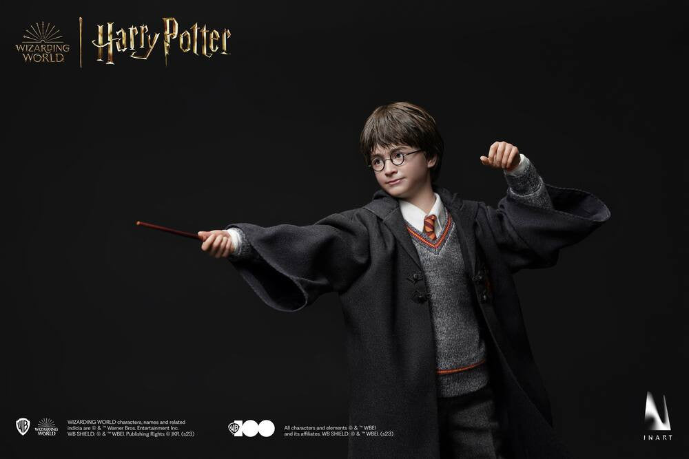 Preventa Figura Harry Potter - Hogwarts School Uniform (Premium Edition) (Cabello Enraizado) marca INART AG006P1 escala 1/6