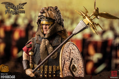 Preventa Figura Imperial Legion Rome Eagle Flagman marca HHModel HH18068 escala pequeña 1/12