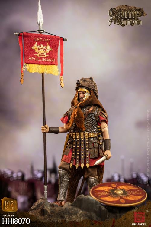 Preventa Figura Rome Camp Flagman - Imperial Legion marca HHModel HH18070 escala pequeña 1/12