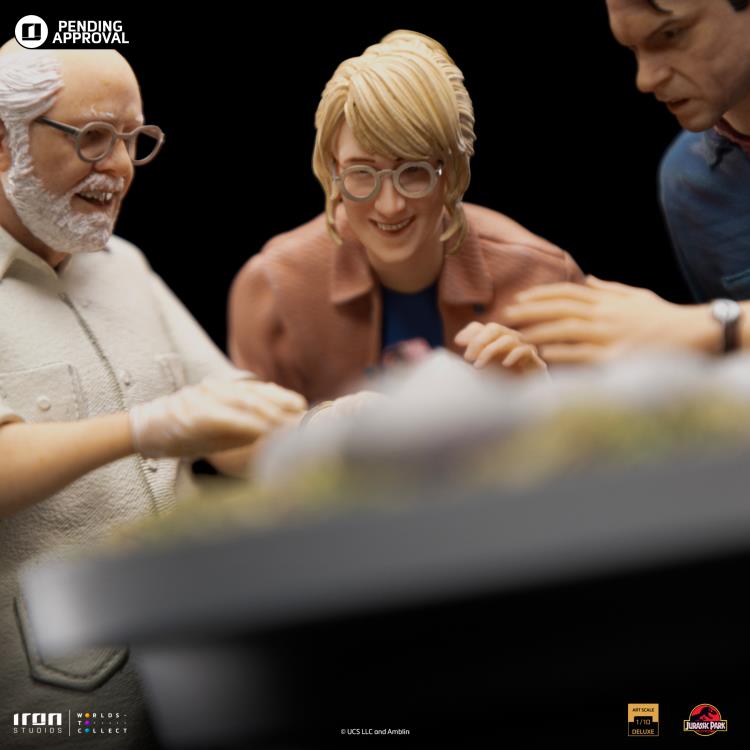 Preventa Estatua Dino Hatching - Jurassic Park - Limited Edition marca Iron Studios escala de arte 1/10