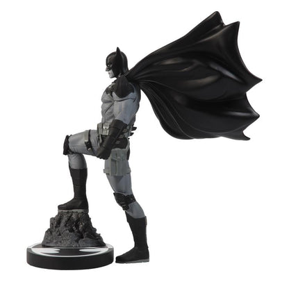 Preventa Estatua Batman (Mitch Gerads version) (Edición Limitada) (Poliresina) - Black & White - DC Comics marca McFarlane Toys x DC Direct escala 1/10