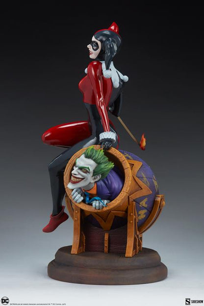 Pedido Estatua Harley Quinn & The Joker - Diorama DC Comics marca Sideshow Collectibles escala 1/6