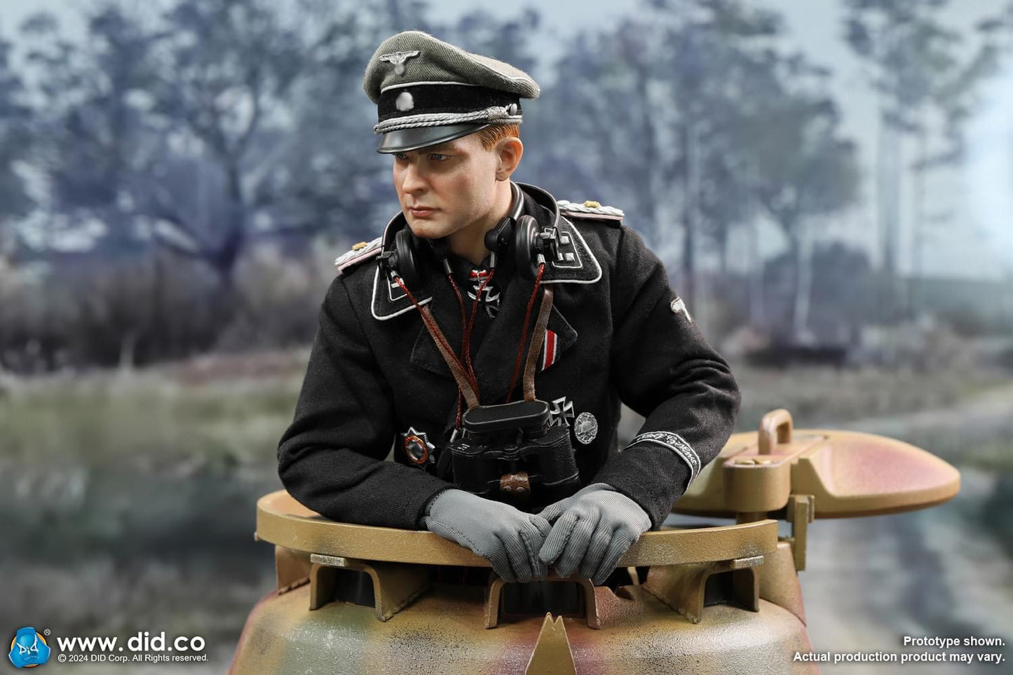 Pedido Figura WWII German Panzer Commander Max Wunsche marca DID D80176 escala 1/6