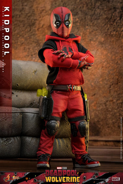 Preventa Figura Kidpool - Deadpool & Wolverine marca Hot Toys MMS763 escala 1/6