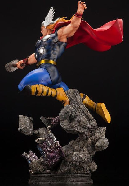 Pedido Estatua Thor (Limited Edition)- Marvel Comics - Fine Art marca Kotobukiya escala 1/6