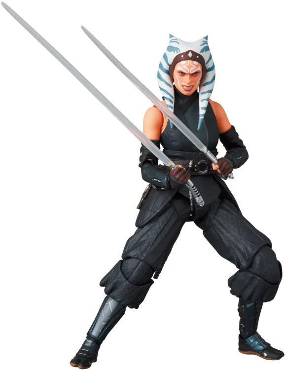 Pedido Figura Ahsoka Tano - The Mandalorian - MAFEX marca Medicom Toy No.210 escala pequeña 1/12