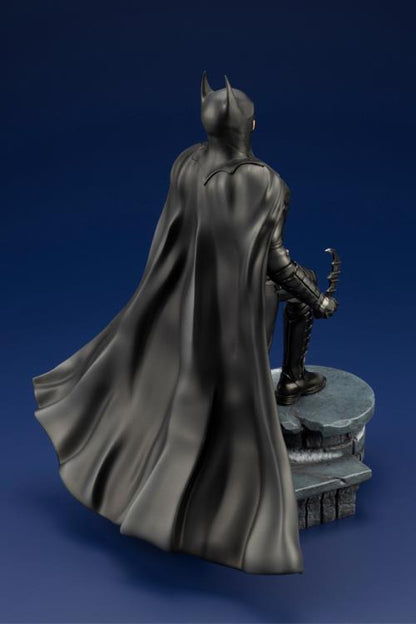 Preventa Estatua Batman - The Flash (2023) - ArtFX marca Kotobukiya escala 1/6