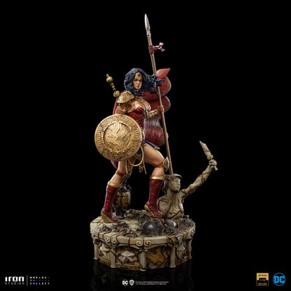 Preventa Estatua Wonder Woman Unleashed Deluxe - DC Comics - Limited Edition marca Iron Studios escala de arte 1/10