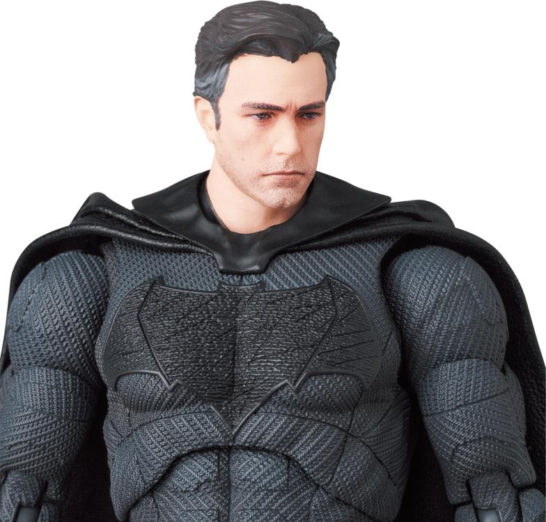 Preventa Figura Batman - Zack Snyder's Justice League - MAFEX marca Medicom Toy No.222 escala pequeña 1/12