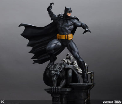 Preventa Estatua Batman (Black and Gray Edition) - DC Comics Maquette marca Tweeterhead escala 1/6