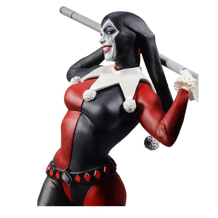 Pedido Estatua Red, White & Black Harley Quinn (Stjepan Šejić version) (Edición Limitada) (Resina) - DC Comics marca McFarlane Toys x DC Direct escala 1/10