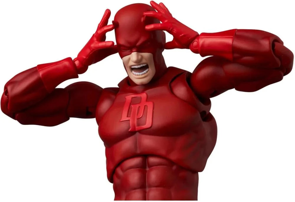 Preventa Figura Daredevil (Comic version) - Marvel - MAFEX marca Medicom Toy No.223 escala pequeña 1/12