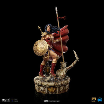 Preventa Estatua Wonder Woman Unleashed Deluxe - DC Comics - Limited Edition marca Iron Studios escala de arte 1/10