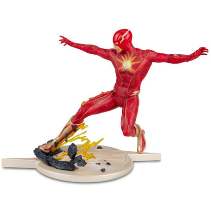 Pedido Estatua The Flash (Resina) - The Flash (2023) marca McFarlane Toys x DC Direct escala 1/10