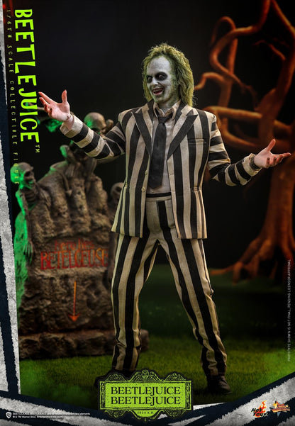 Preventa Figura Beetlejuice marca Hot Toys MMS767 escala 1/6