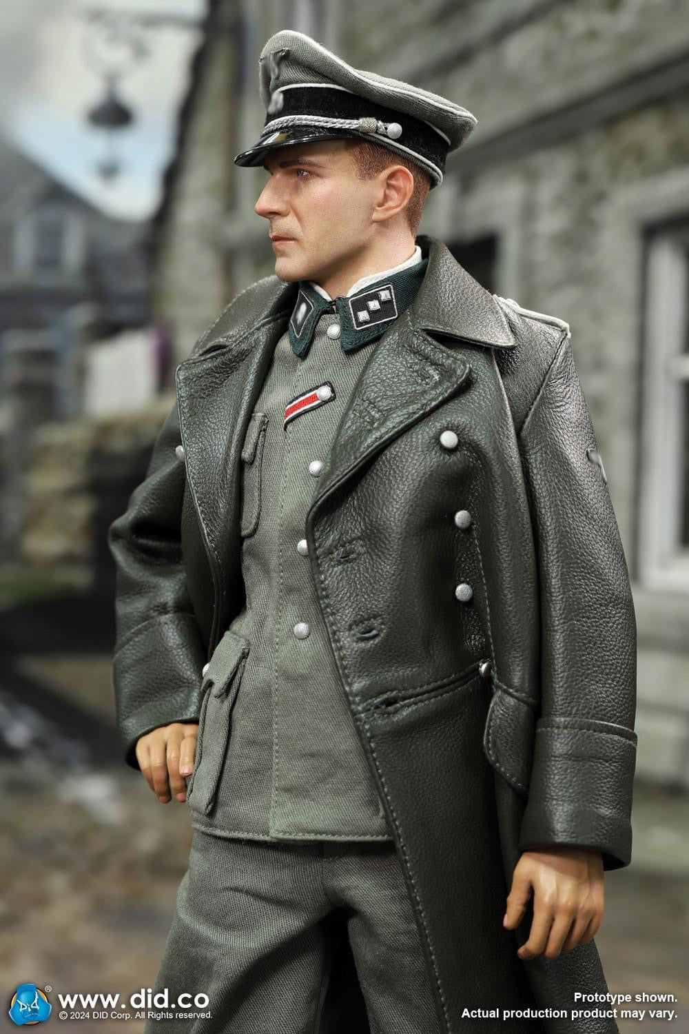 Pedido Figura Amon Göth - WWII German Officer marca DID D80178 escala 1/6