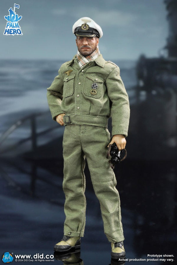 Preventa Figura Lehmann - WWII German U-Boat Commander - Palm Hero Series marca DID XD80026 escala pequeña 1/12