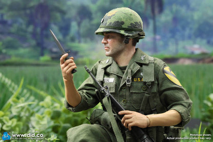 Pedido Figura U.S. Army Lt. Colonel Moore - Vietnam War marca DID V80174 escala 1/6