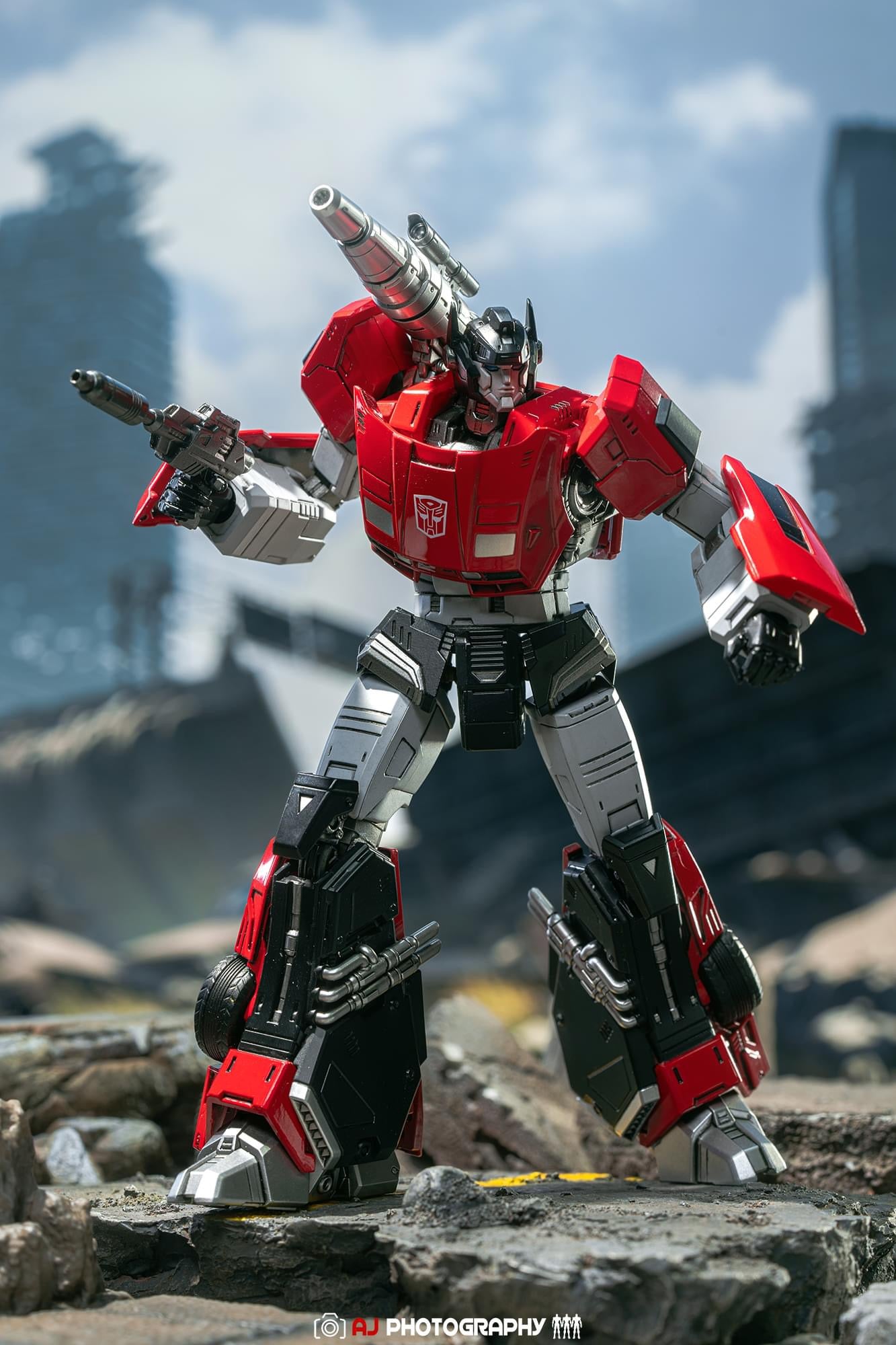 Preventa Figura MDLX SIDESWIPE - Transformers marca Threezero 3Z0337 (15 cm)