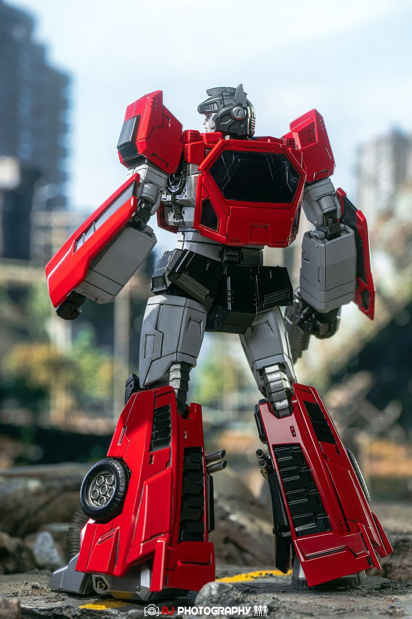 Preventa Figura MDLX SIDESWIPE - Transformers marca Threezero 3Z0337 (15 cm)