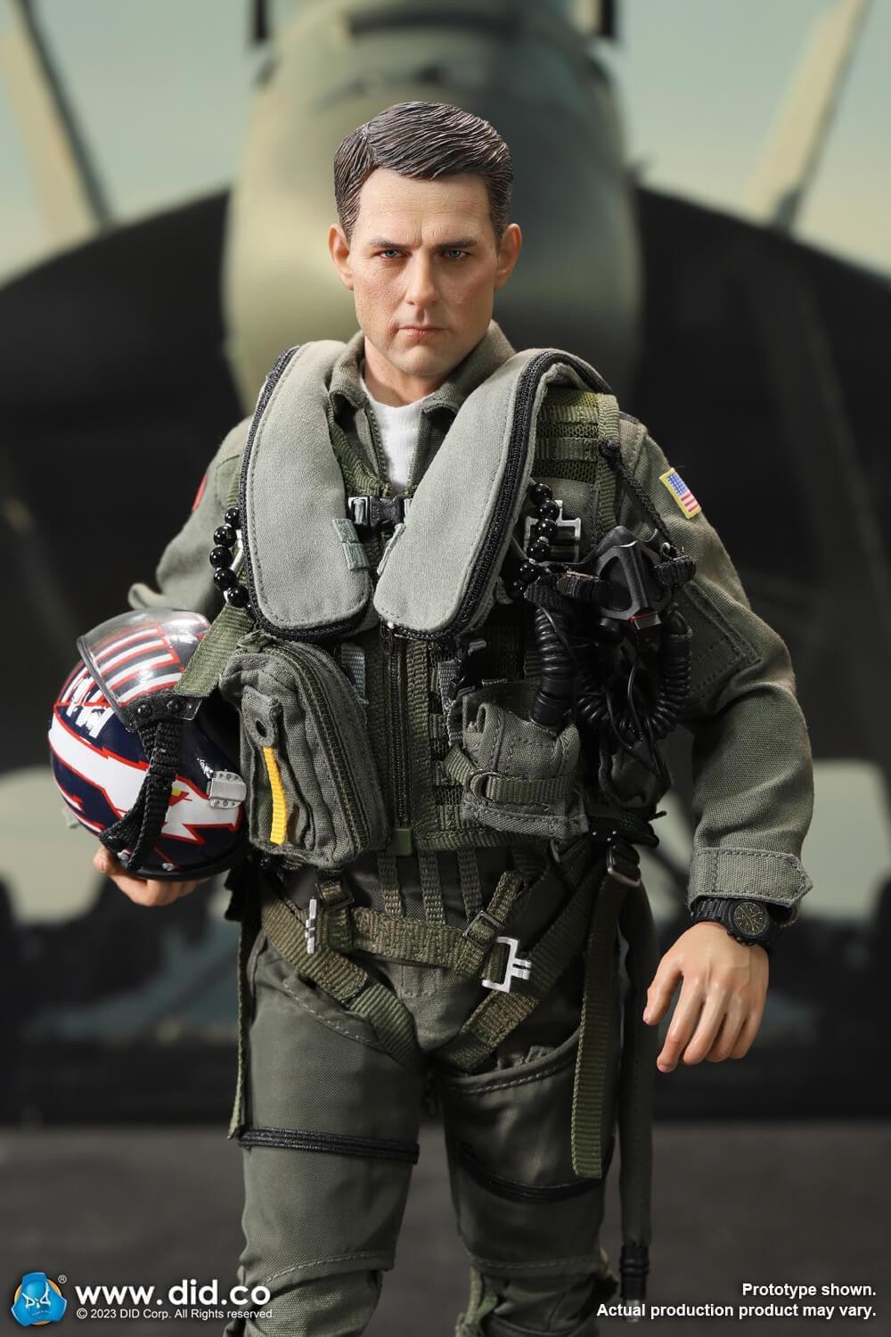 Pedido Figura Captain Mitchell - The US Navy Fighter Weapons School Instructor F/A-18E Pilot marca DID MA80170 escala 1/6