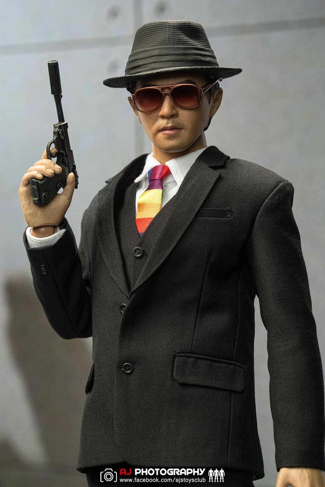 Pedido Figura SPY 007 marca Ace Toyz AT-012 escala 1/6