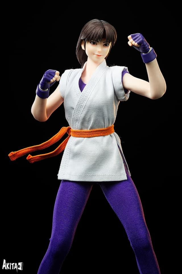 Pedido Figura Yuri Sakazaki - SNK The King of Fighters 97 marca Tunshi Studio TS-XZZ-004 escala 1/6