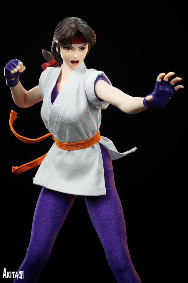 Pedido Figura Yuri Sakazaki - SNK The King of Fighters 97 marca Tunshi Studio TS-XZZ-004 escala 1/6