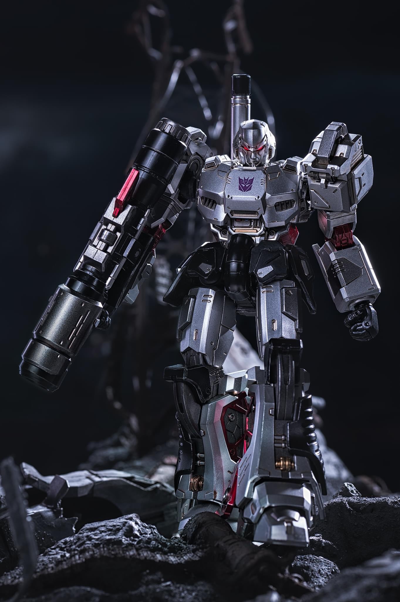 Pedido Figura MDLX Megatron- Transformers marca Threezero 3Z0335 (18 cm)