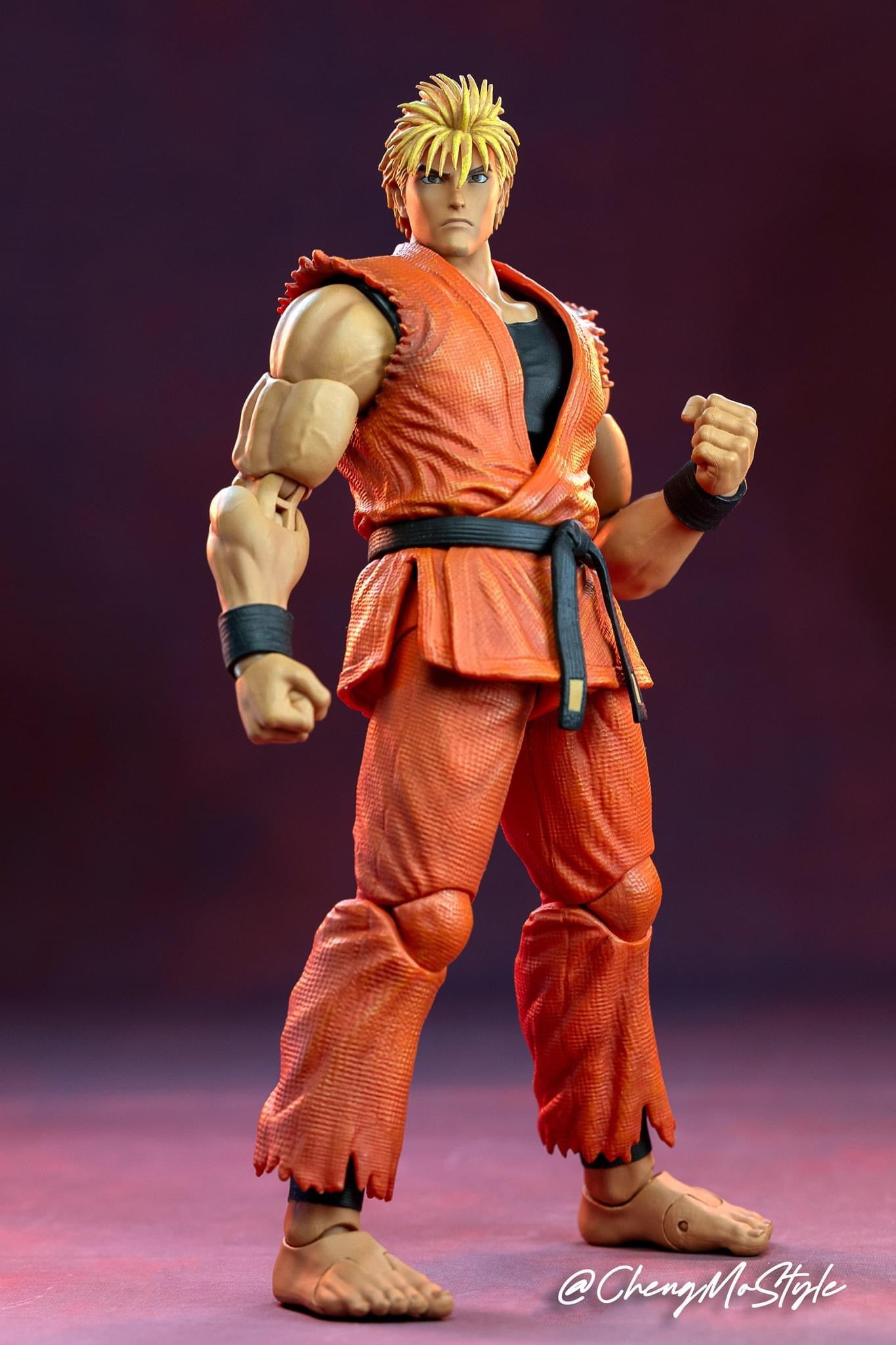 Pedido Figura Ryo Sakazaki - The King of Fighters '98: Ultimate Match marca Storm Collectibles SKKF09 escala pequeña 1/12