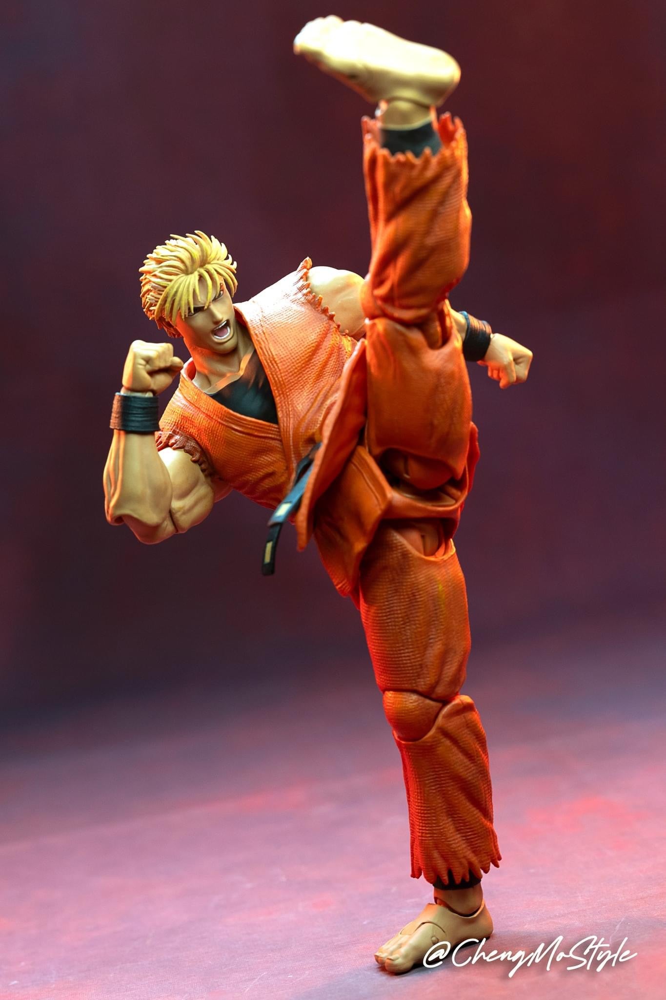 Pedido Figura Ryo Sakazaki - The King of Fighters '98: Ultimate Match marca Storm Collectibles SKKF09 escala pequeña 1/12