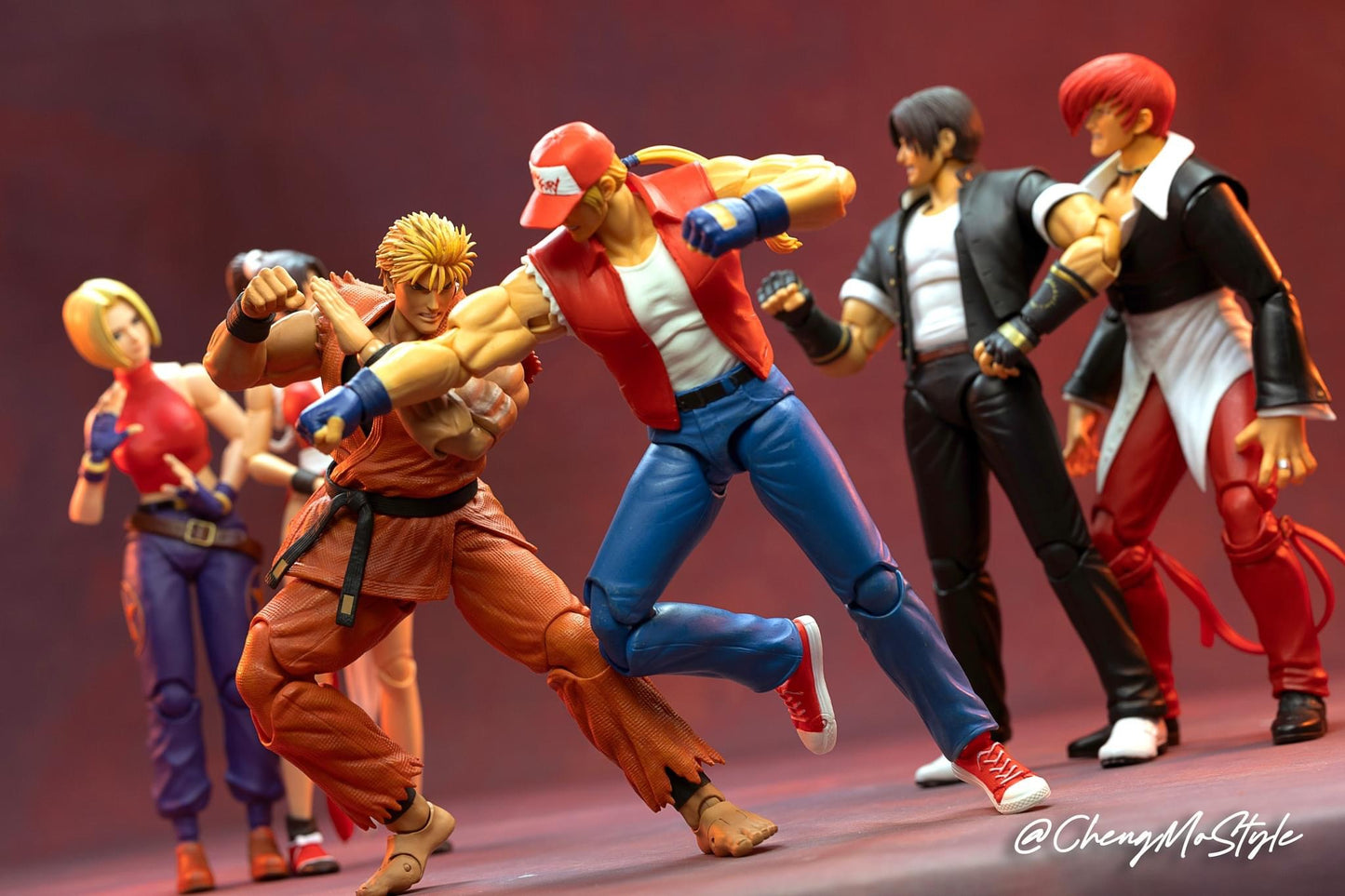 Pedido Figura Ryo Sakazaki - The King of Fighters '98: Ultimate Match marca Storm Collectibles SKKF09 escala pequeña 1/12