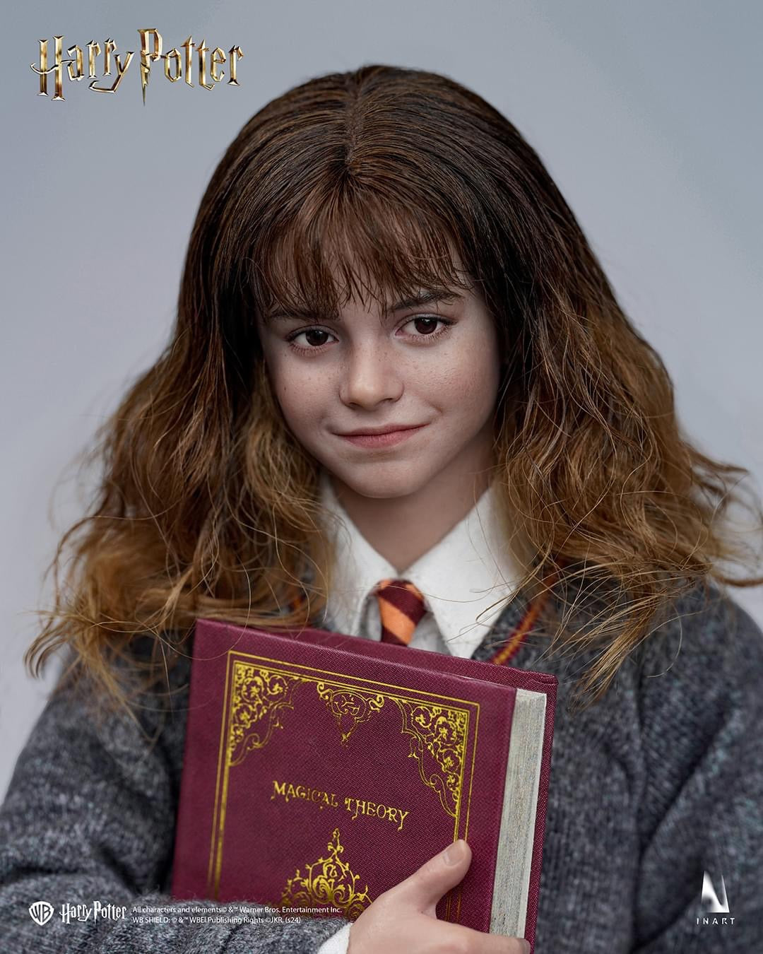 Preventa Figura Hermione Granger (cabello enraizado) - Hogwarts School Uniform marca Inart AG011D1 escala 1/6