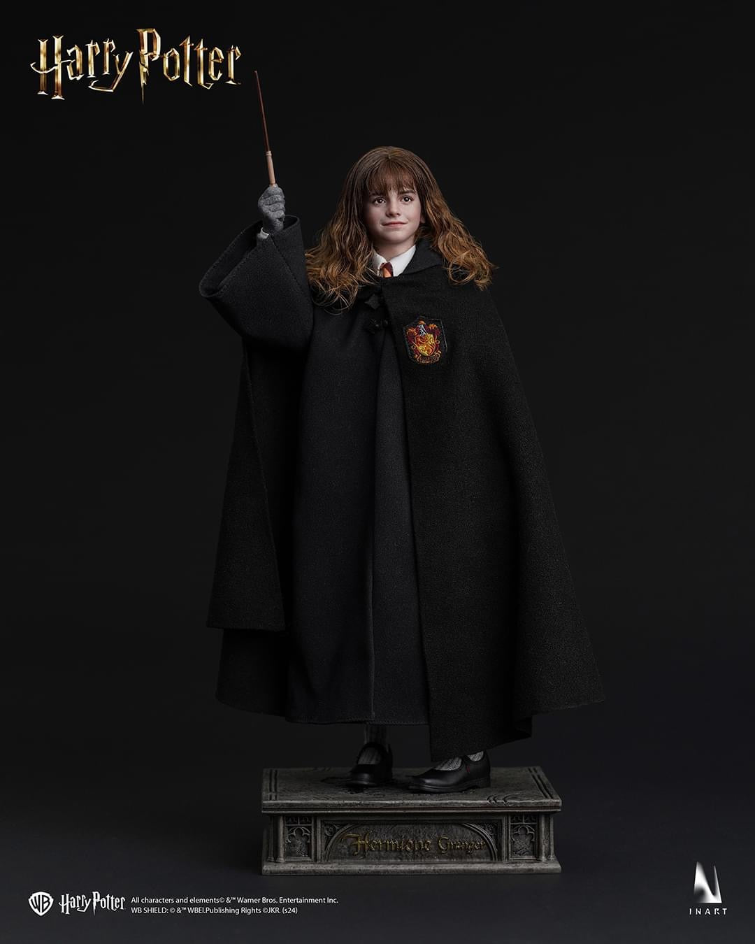 Preventa Figura Hermione Granger (cabello enraizado) - Hogwarts School Uniform marca Inart AG011D1 escala 1/6