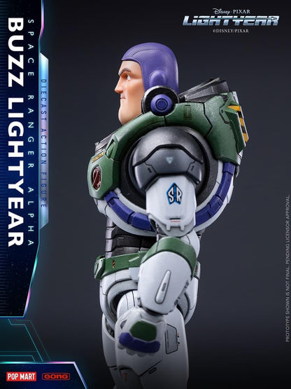 Pedido Figura Space Ranger Alpha Buzz Lightyear (DIECAST) - Lightyear marca Pop Mart x Gong Studio (22.3 cm) (relanzamiento)