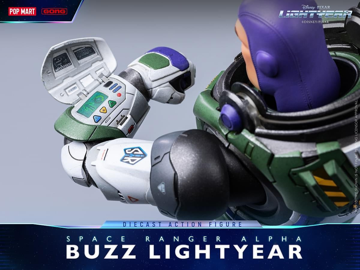 Pedido Figura Space Ranger Alpha Buzz Lightyear (DIECAST) - Lightyear marca Pop Mart x Gong Studio (22.3 cm) (relanzamiento)