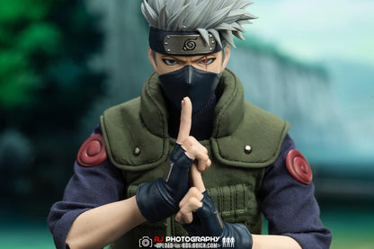 Pedido Figura Hatake Kakashi - Naruto marca Rocket Toys ROC-004 escala 1/6