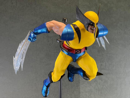 Preventa Figura Wolverine ™ - X-Men ™ marca Hot Toys x Hono Studio HS01 escala 1/6