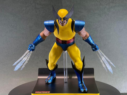 Preventa Figura Wolverine ™ - X-Men ™ marca Hot Toys x Hono Studio HS01 escala 1/6