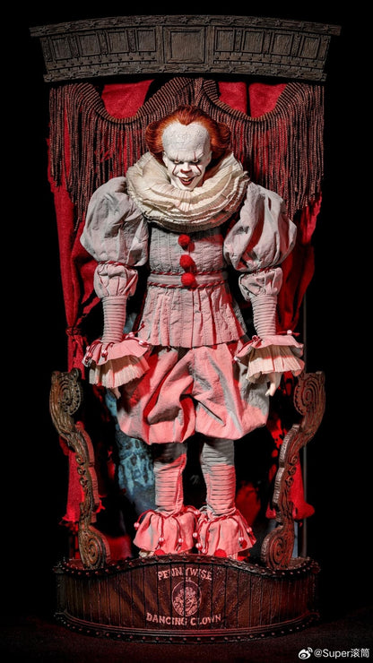 Preventa Figura PENNYWISE (IT) - Deluxe Edition marca INART Queen Studios escala 1/6