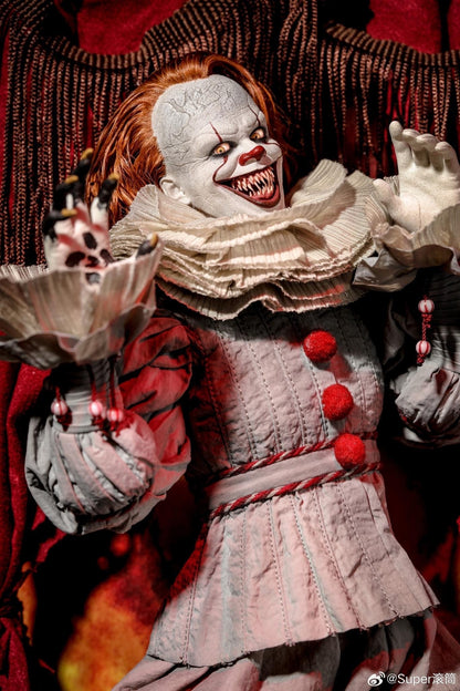 Preventa Figura PENNYWISE (IT) - Deluxe Edition marca INART Queen Studios escala 1/6