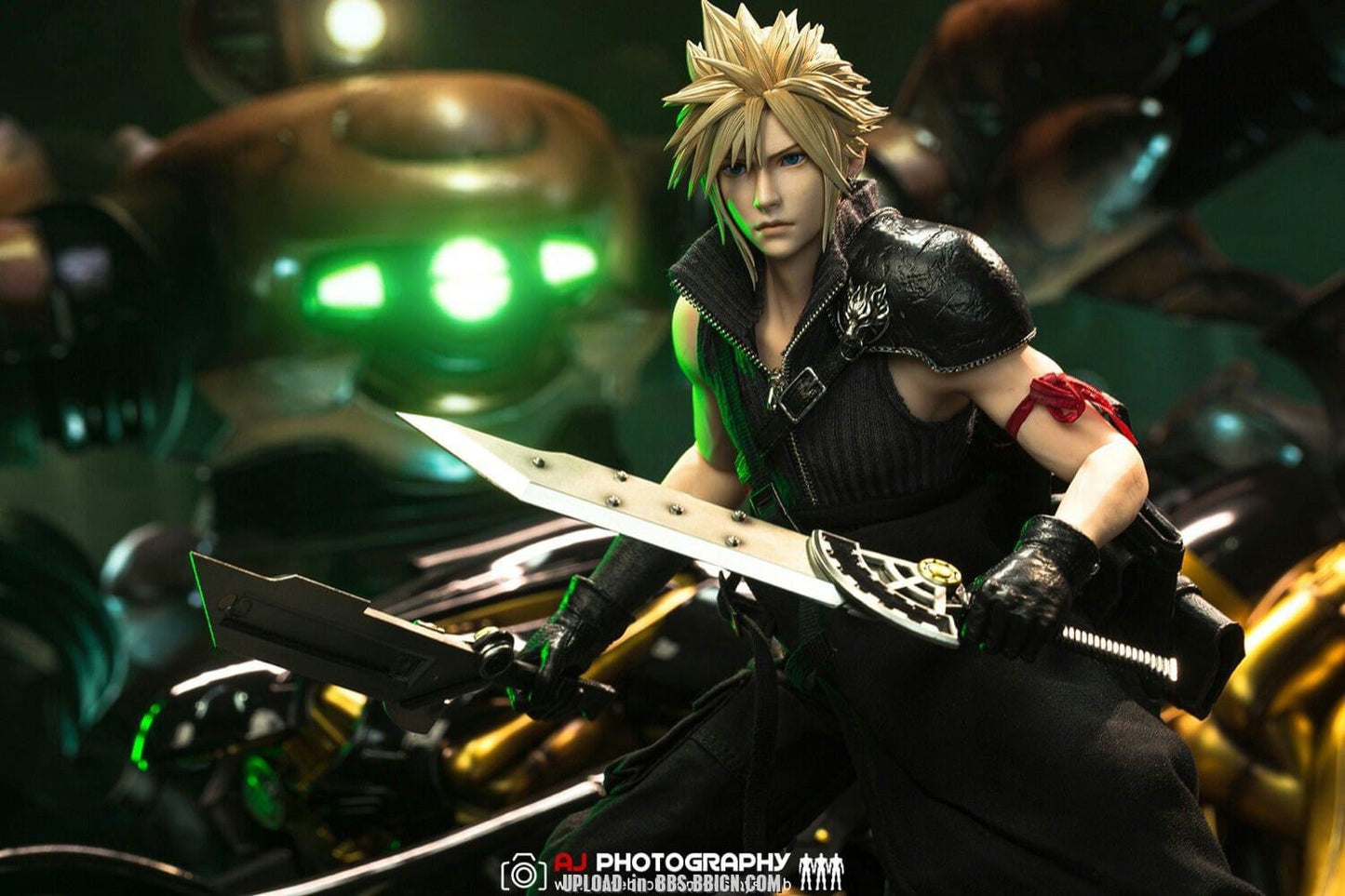 Pedido Figuras Limitadas Cloud y Fenrir (Deluxe Set) marca GAMETOYS GT-006C escala 1/6