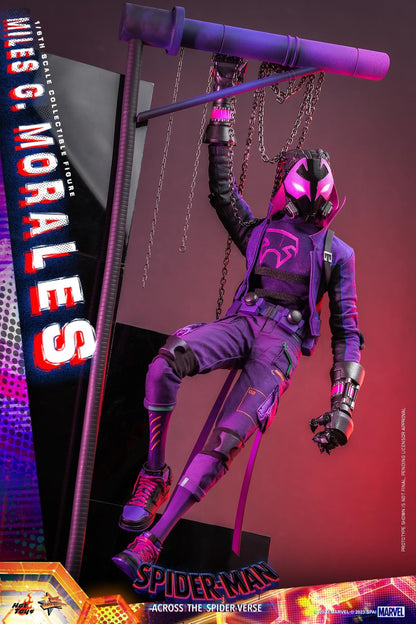 Preventa Figura MILES G. MORALES - Spider-Man: Across the Spider-Verse marca Hot Toys MMS725 escala 1/6