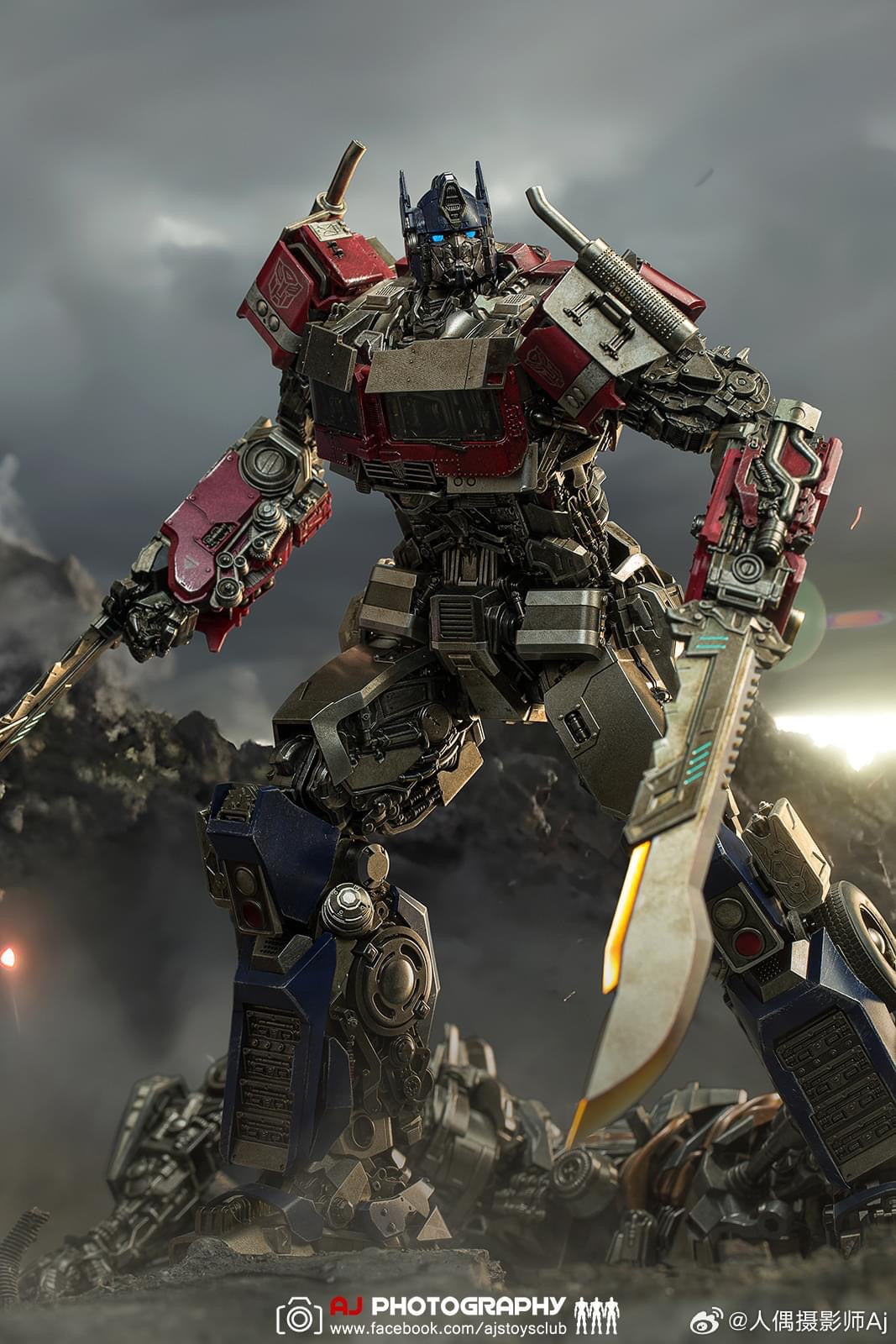 Pedido Figura DLX Optimus Prime - Transformers: Rise of the Beasts marca Threezero 3Z0432 (28.5 cm)